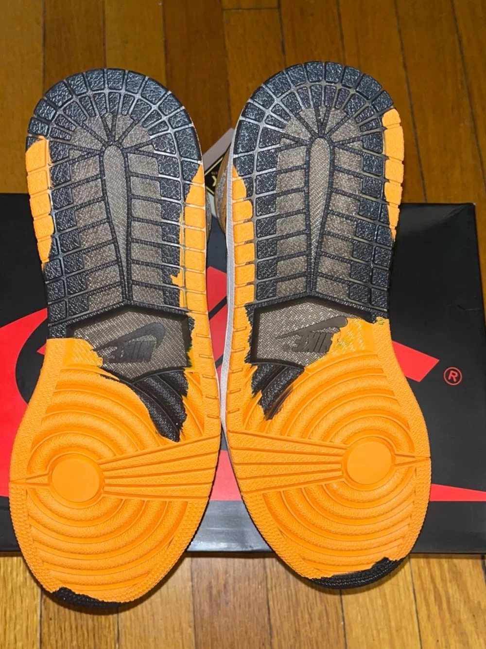 Jordan authentic gore‑tex